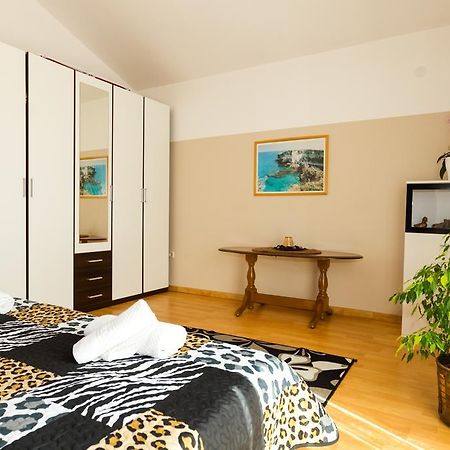 Apartments Villa Orange Zadar Eksteriør billede