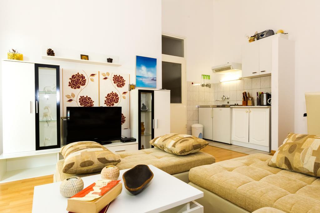 Apartments Villa Orange Zadar Eksteriør billede